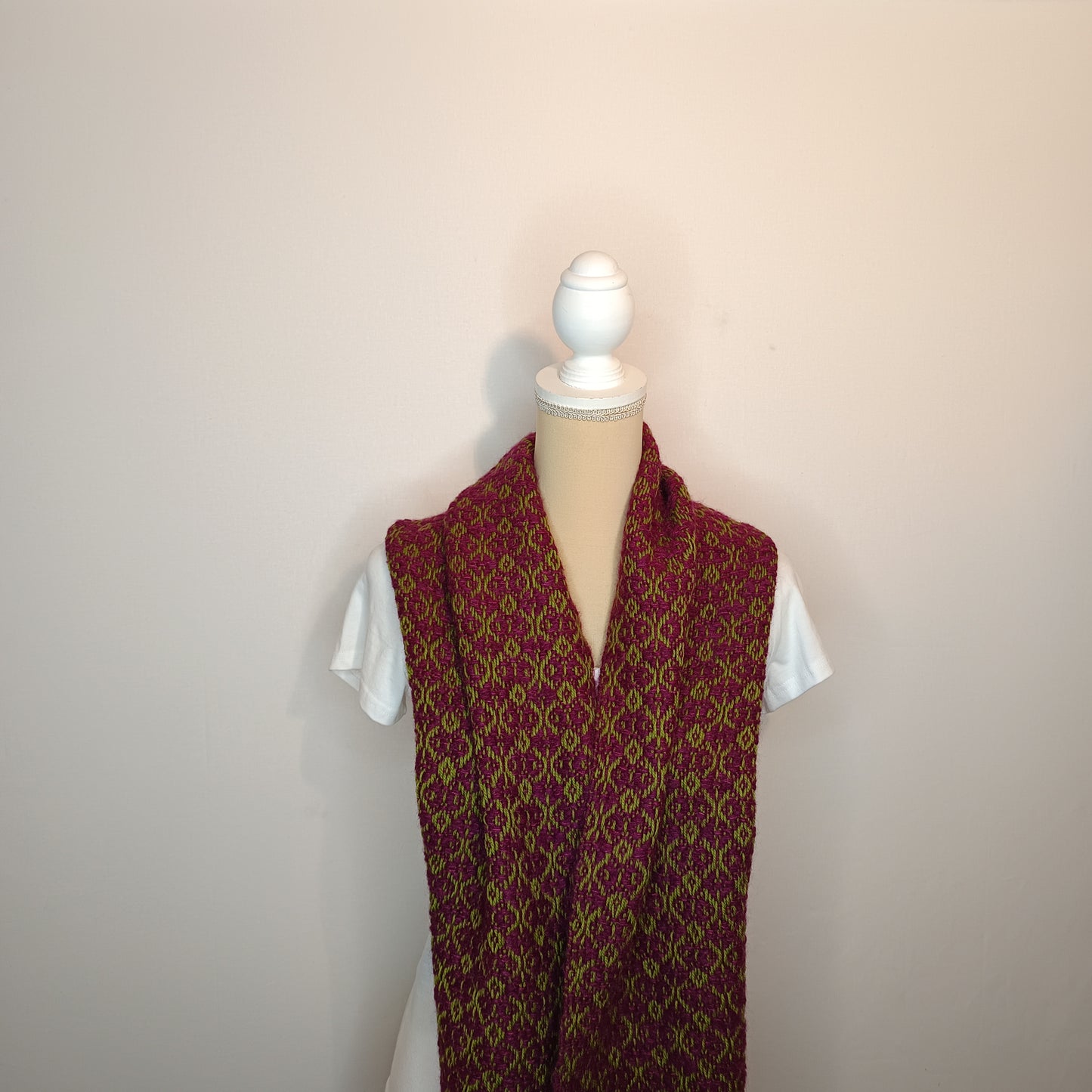 Echarpe vert et fuchsia en Mérinos, Soie et Baby-Alpaga - Tissage artisanal