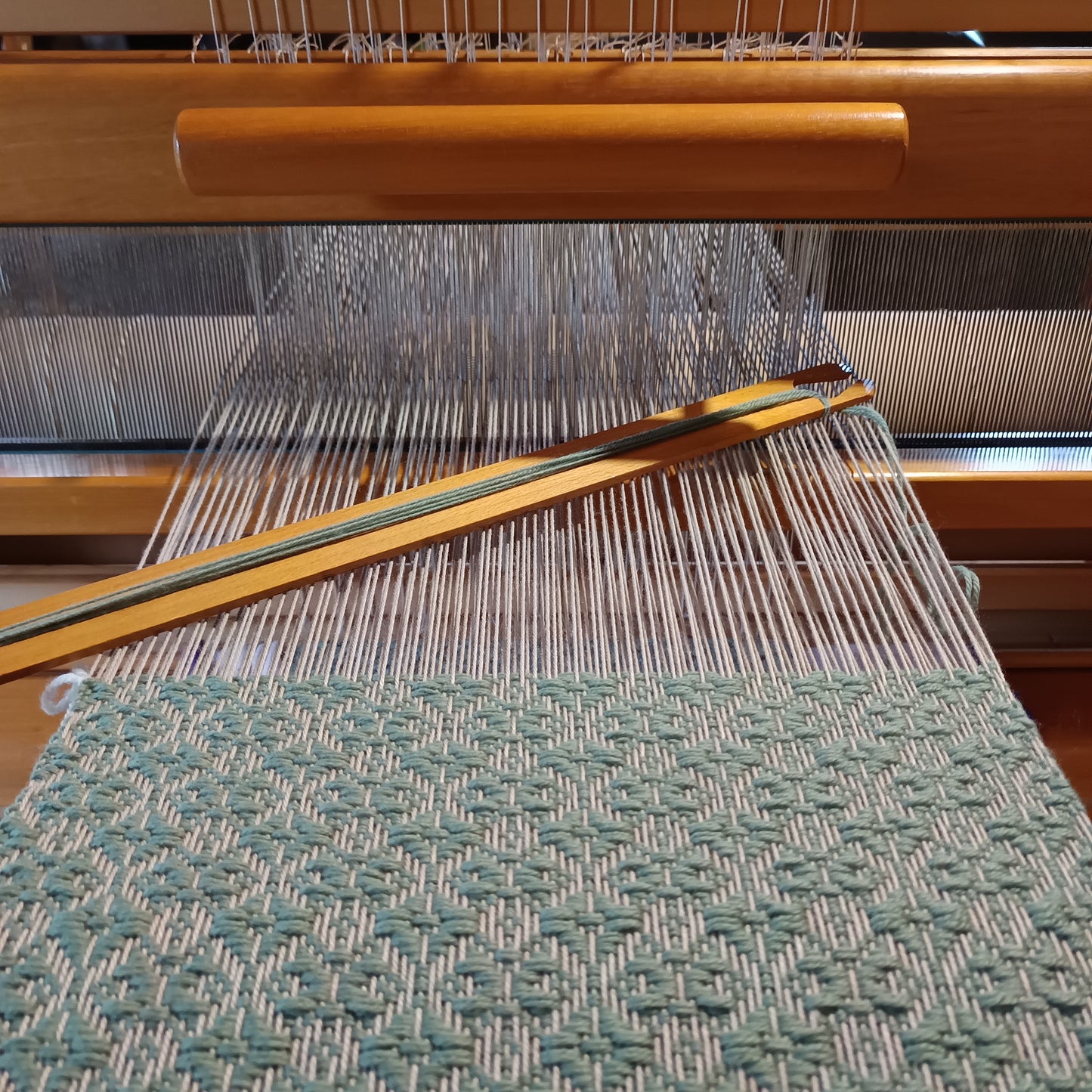 Echarpe Soie et Mérinos - ficelle et vert- tissage artisanal