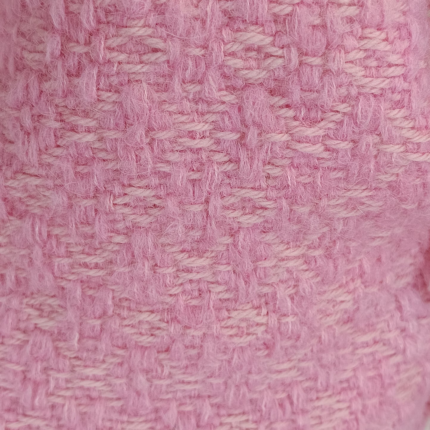 Col de laine rose en mérinos, alpaga et soie tissé à la main